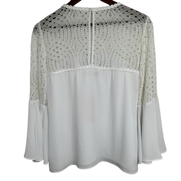 NWT Lilly Pulitzer Amenna Flounce Sleeve Top Sz 10 Resort White Lace Yoke Eyelet - Picture 3 of 15